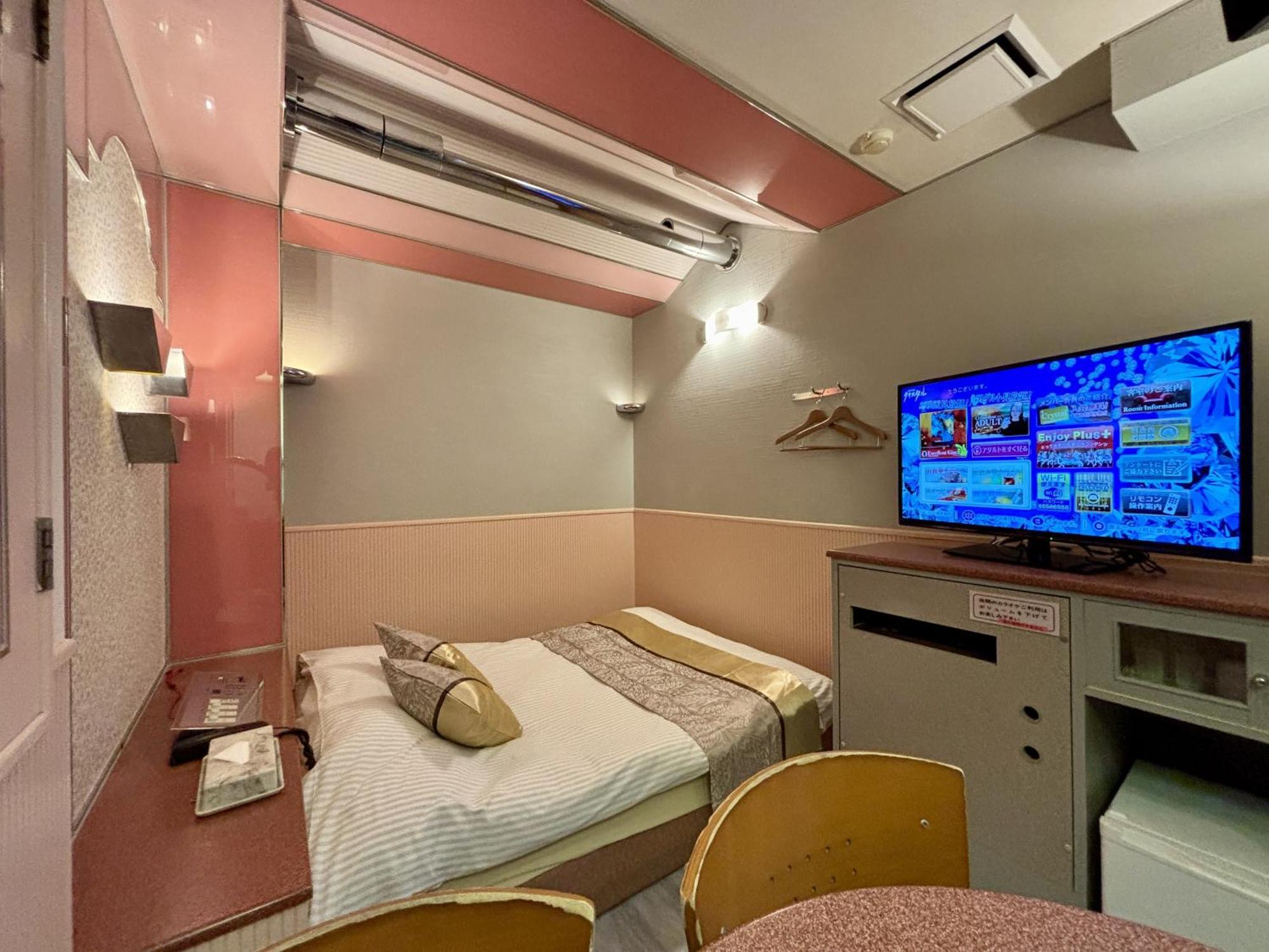 Hotel Crystal -大人専用-- — Photos 3